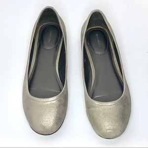 Metallic gold Land’s End flat